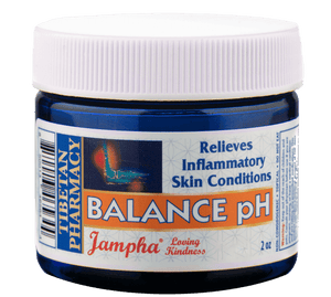 <transcy>平衡 pH 外用配方</transcy>